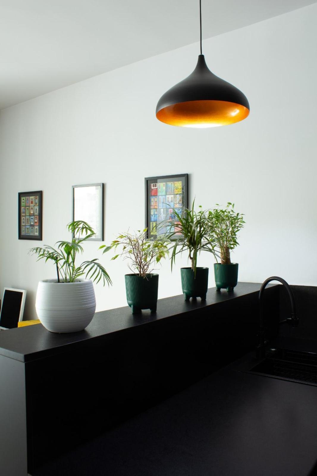 9Th And 6Th Floor Stylish Apartments With Mountainvista Bishkek Luaran gambar