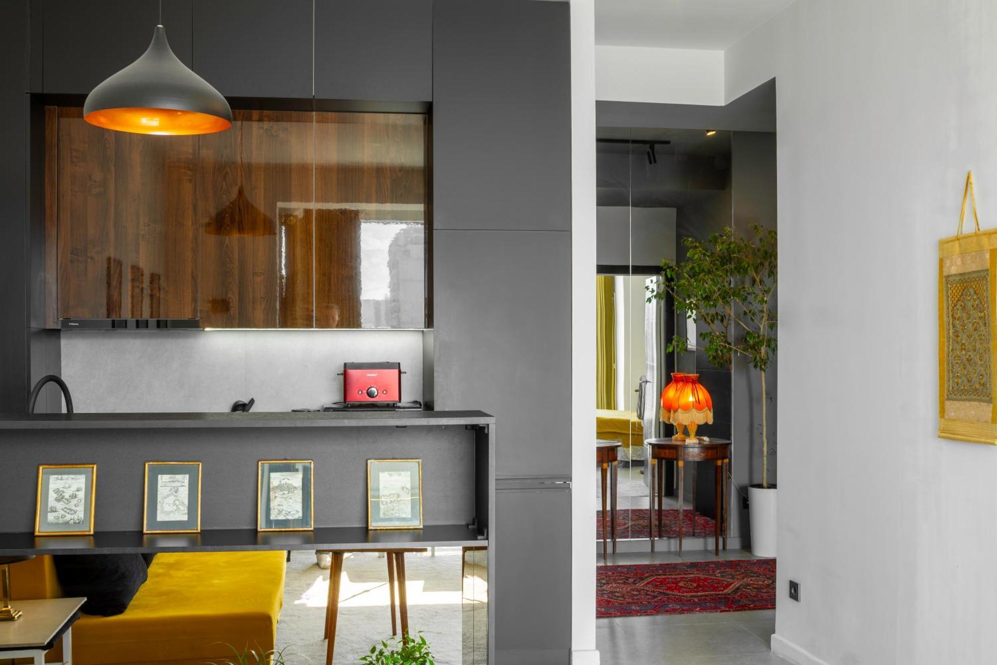 9Th And 6Th Floor Stylish Apartments With Mountainvista Bishkek Luaran gambar