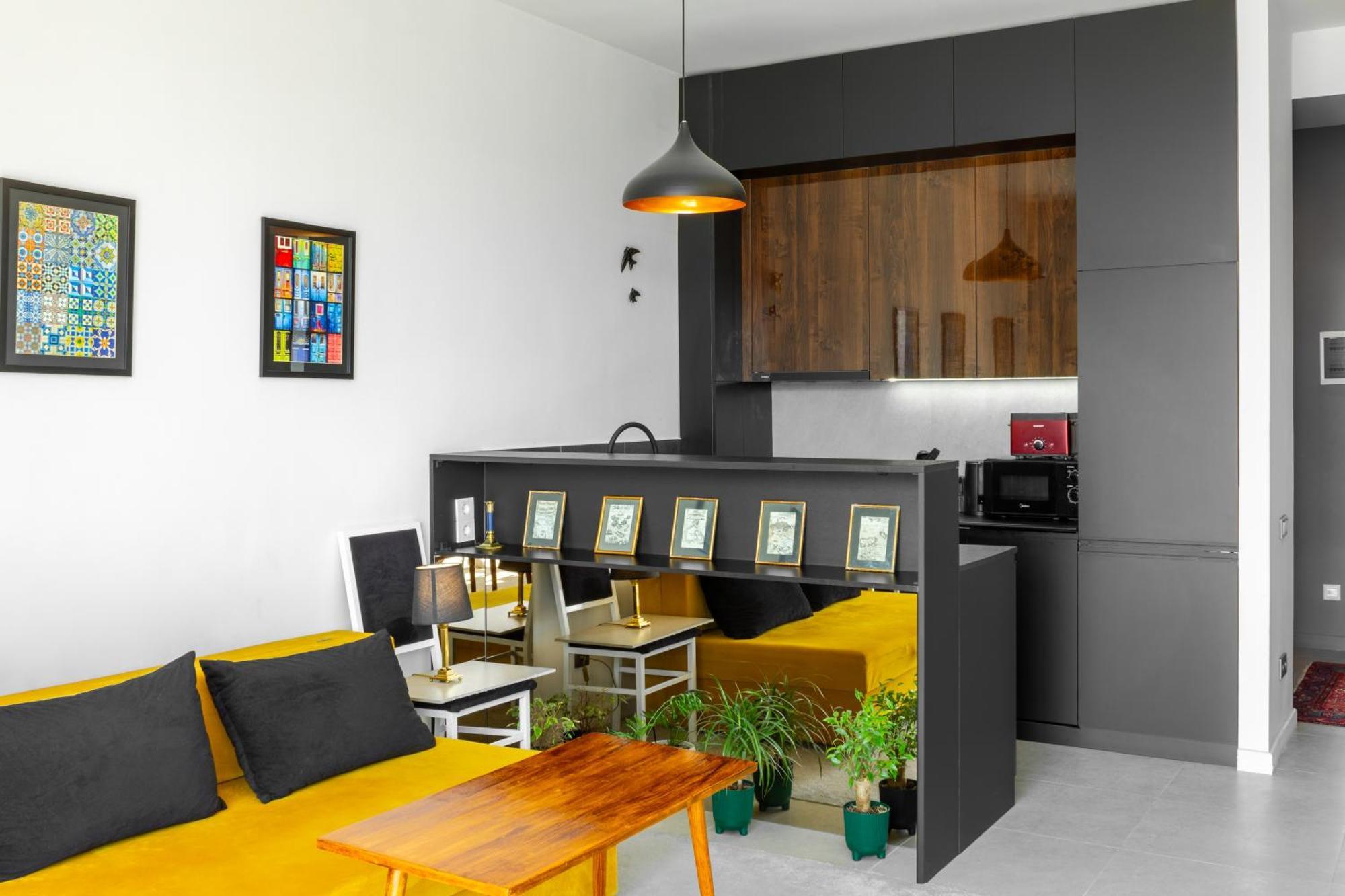 9Th And 6Th Floor Stylish Apartments With Mountainvista Bishkek Luaran gambar
