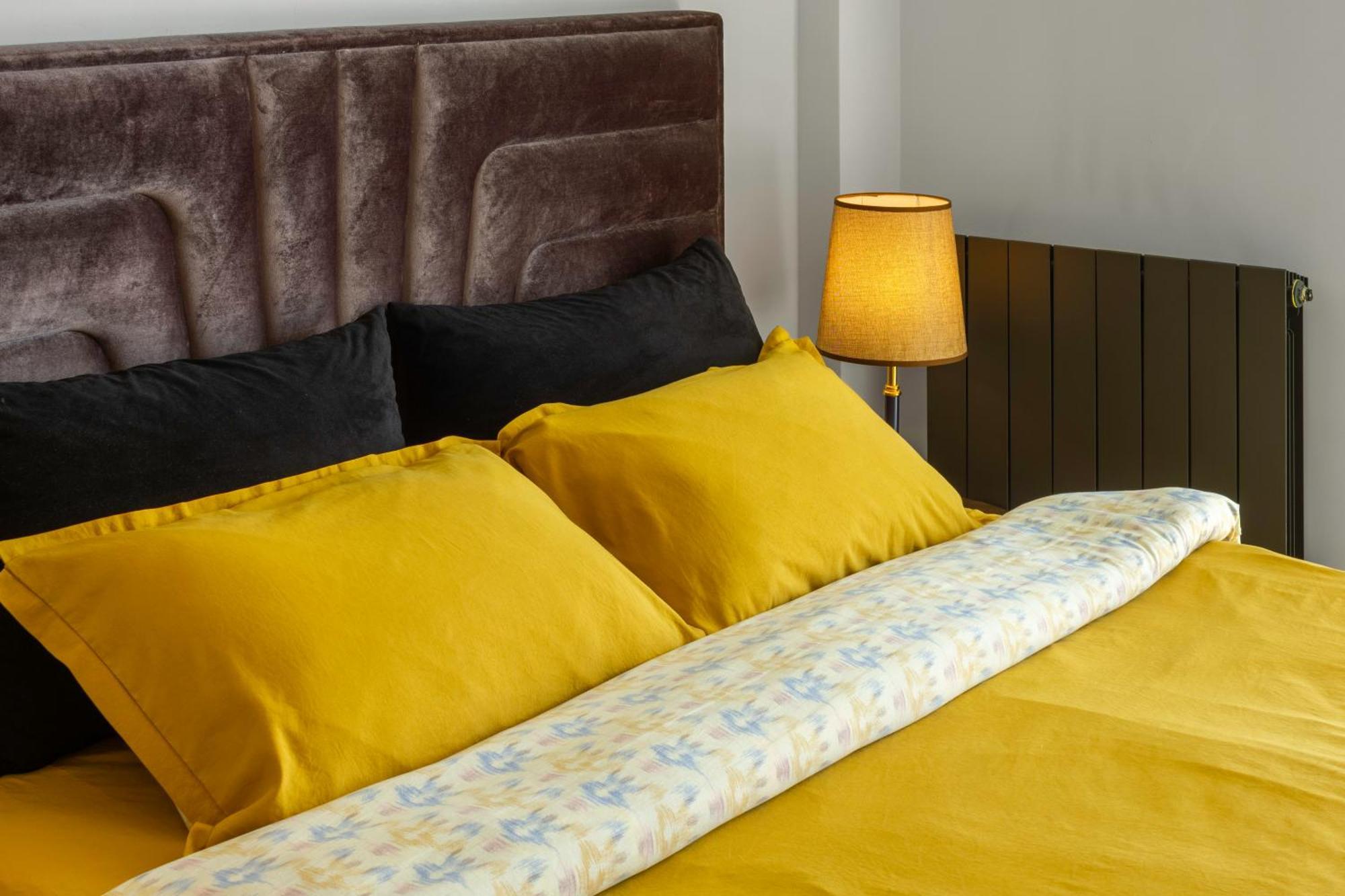 9Th And 6Th Floor Stylish Apartments With Mountainvista Bishkek Luaran gambar